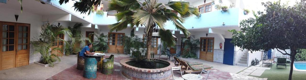 Casa Mara Dakar Hotel Exterior photo